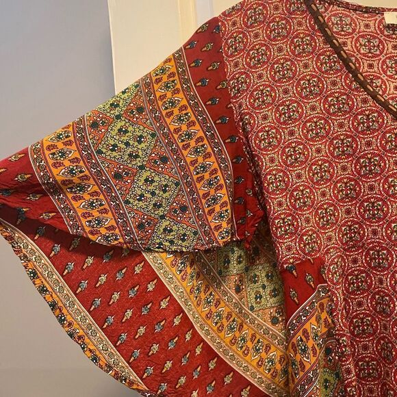 Umgee Maroon pattern dress size Small - Picture 7 of 7